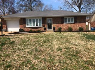 10953 Vargas Dr, Saint Louis, MO 63123