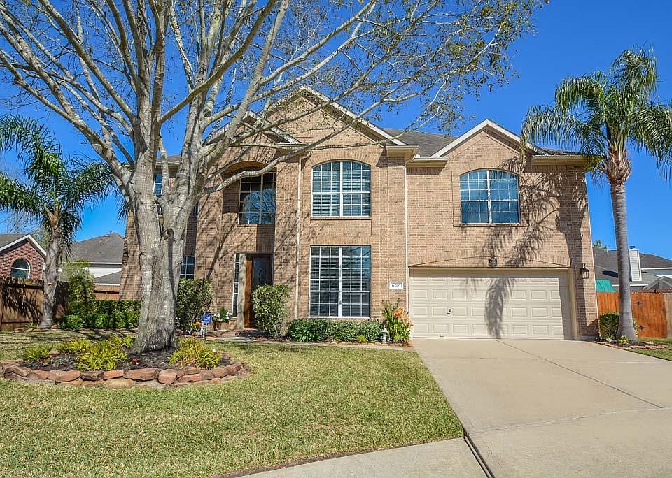 1st image of 6207 Forest Glade Dr