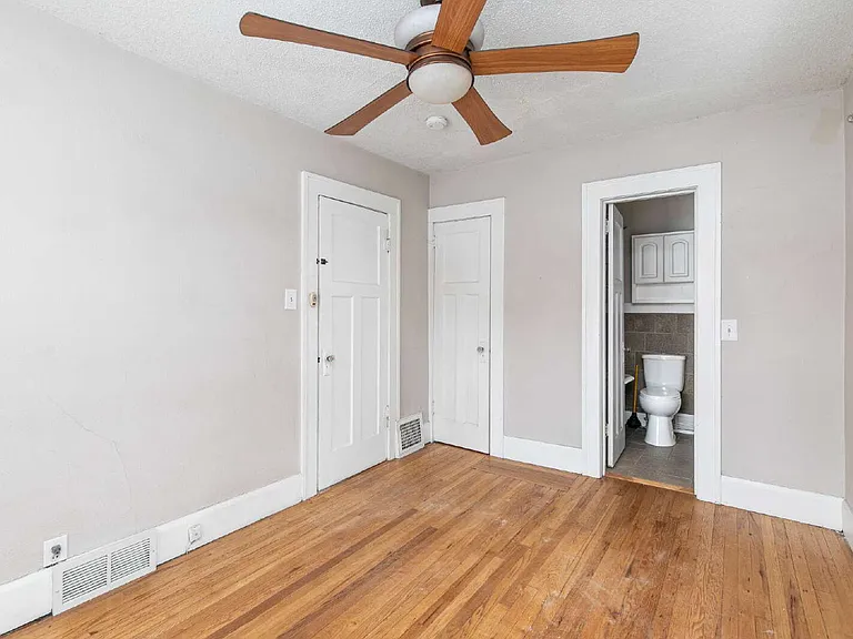 3014 Woodland Ave — Photo 19