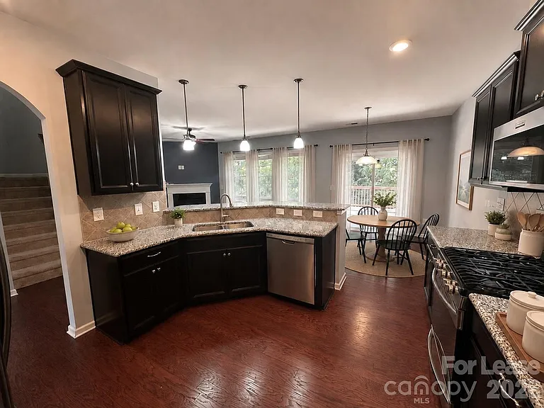 10312 Ebbets Rd — Photo 8