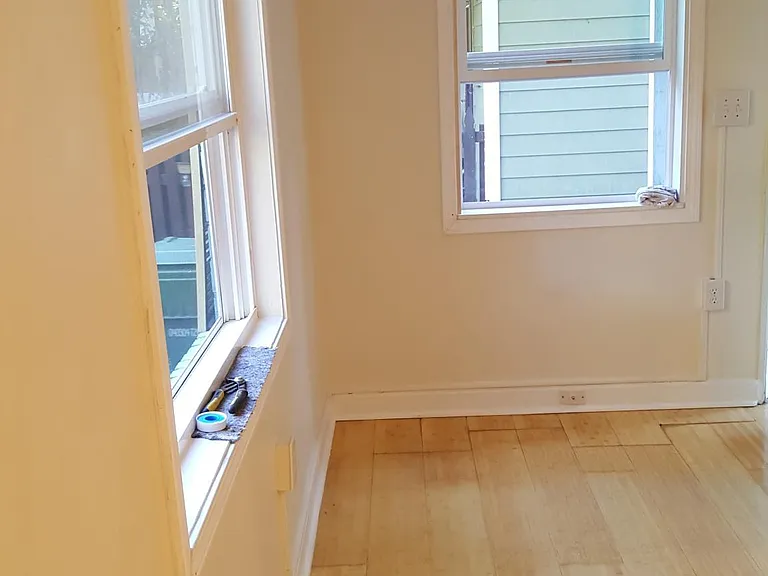 1133 Gilbert St SE #2 — Photo 4