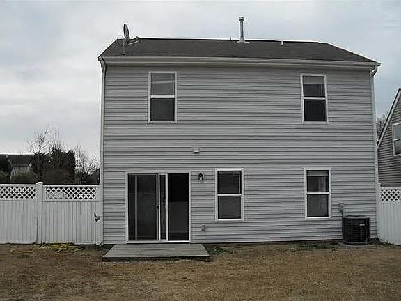 3rd image of 8405 Rolling Meadows Ln