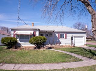 211 Birch St W, Trimont, MN 56176