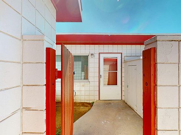 3rd image of 1132 Ortiz Dr SE APT B3