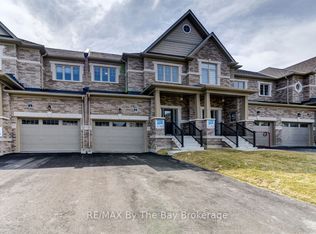 8 Federica Cres, Wasaga Beach, ON L9Z0N6