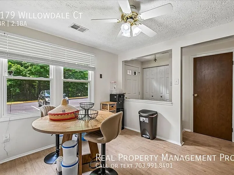 8179 Willowdale Ct — Photo 4