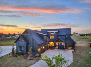 549 Old Creek Rd, Edmond, OK 73034