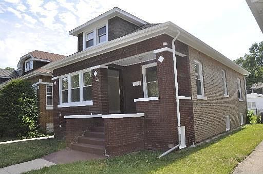 1st image of 2744 Euclid Ave