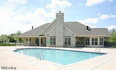 heated out door pool / club house