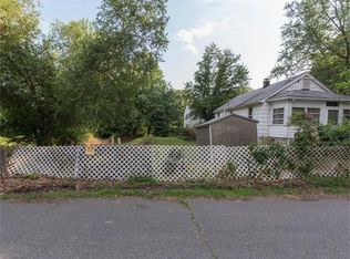 188 Easy St, Edison, NJ 08817