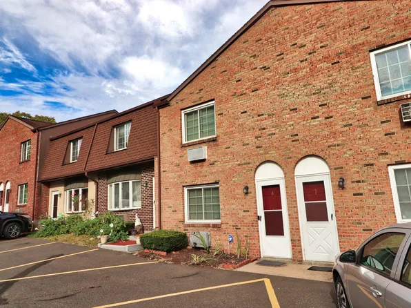 921 Hamilton Avenue APT 6, Waterbury, CT 06706