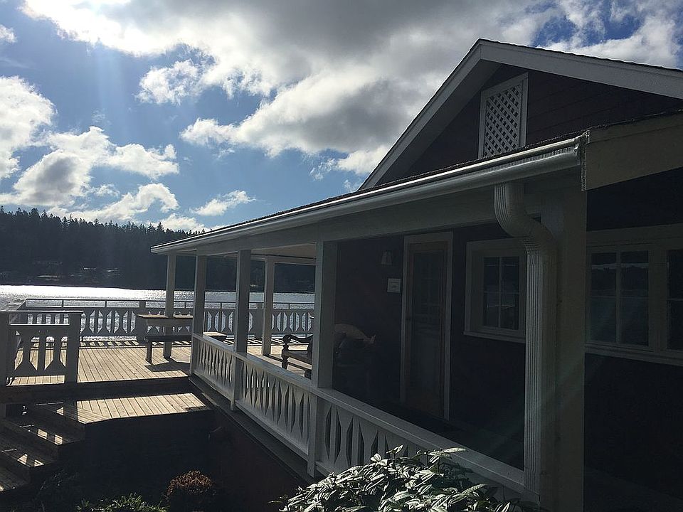 Bainbridge Beach Retreat