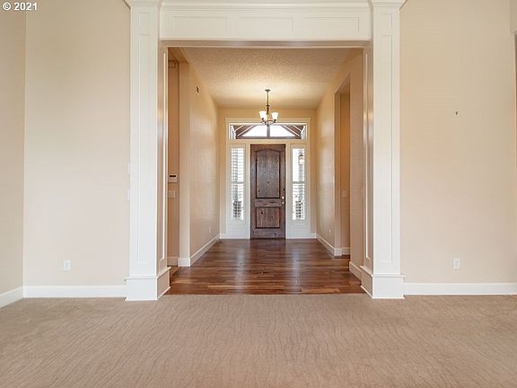 4th image of 17701 NE 84th Cir