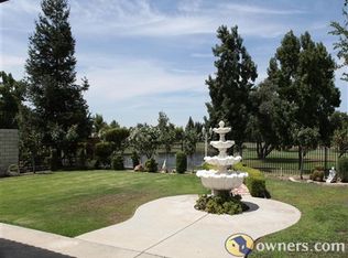 3207 Peace Rose St, Bakersfield, CA 93311