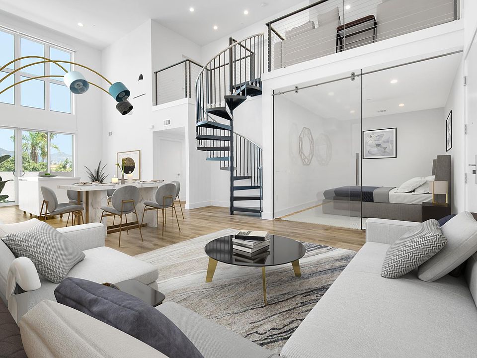 Unit 406 - 3BD/2BA