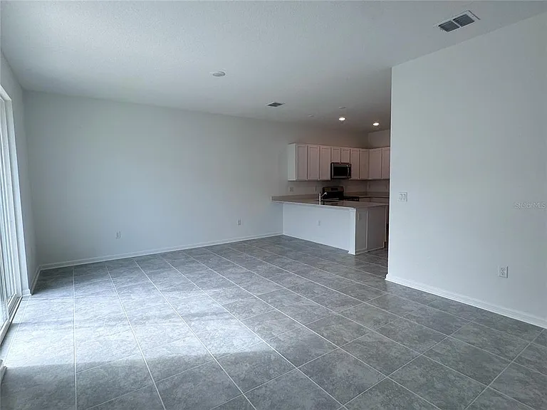 2494 Skyline Loop — Photo 8