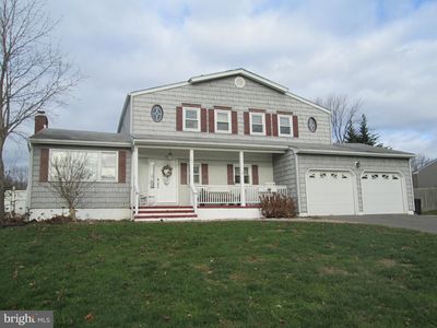 20 Blue Devil Ln, Hamilton, NJ, 08619