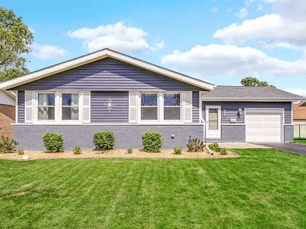 12809 W Playfield Dr, Crestwood, IL 60418