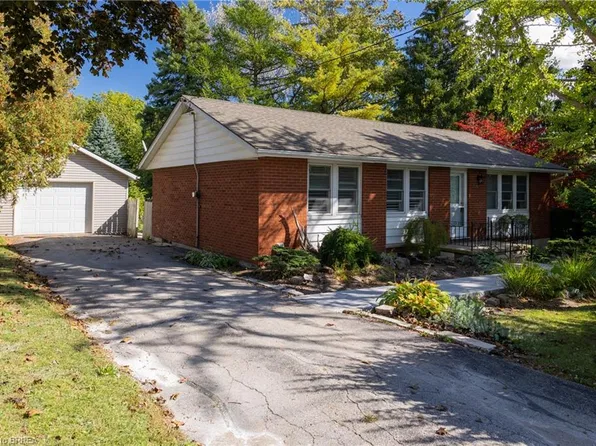 156 Mutual St N, Ingersoll, ON N5C 2A3