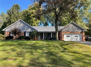 2953 Harriet Rd, Stow, OH 44224