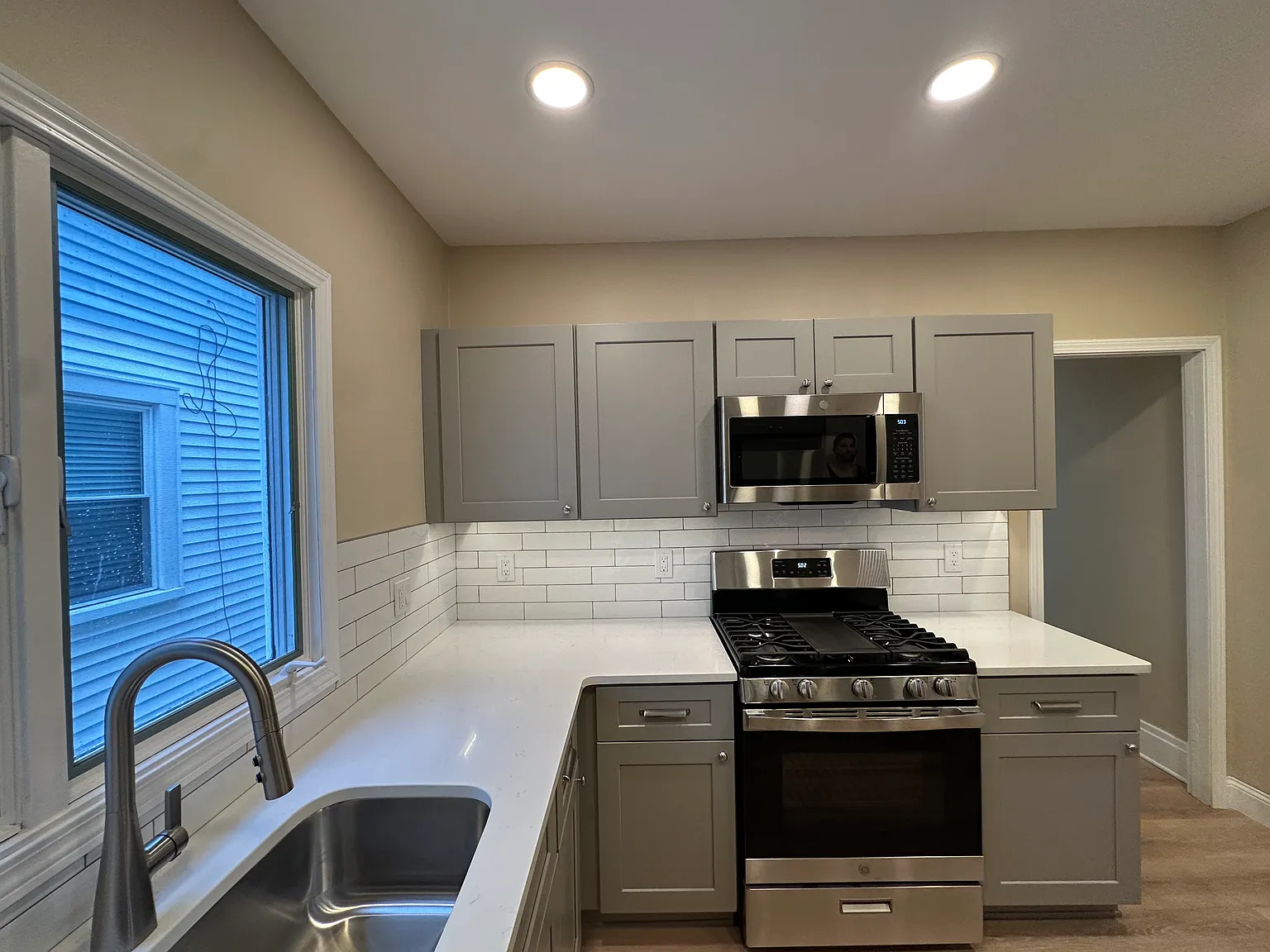 3 bed, 1450 sqft, $1,950 — Photo 4