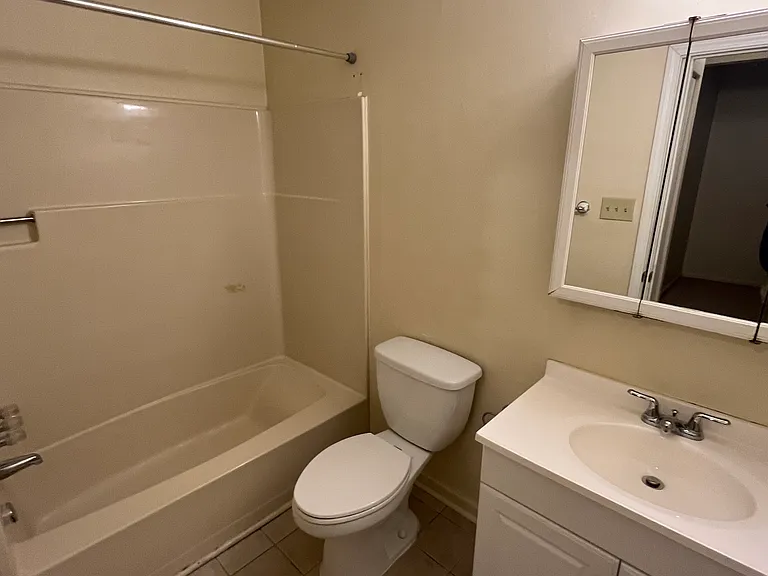 2906 Autumnwood Dr — Photo 7