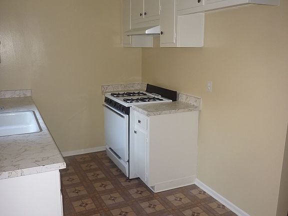 5th image of 4350 W 130th St APT 9