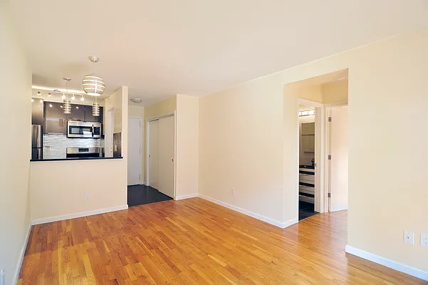 Rented by Maz Group NY | media 21