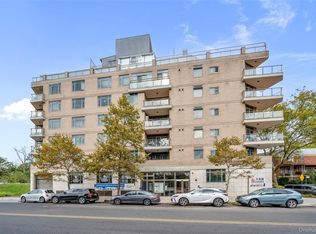 132-29 Blossom Avenue #4H, Flushing, NY 11355