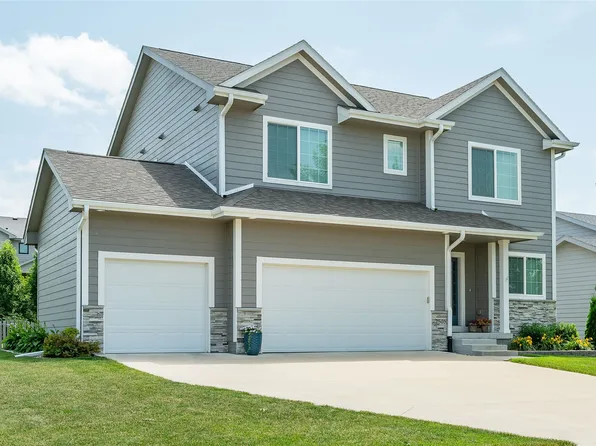 2505 SE Bluestem Dr, Waukee, IA 50263