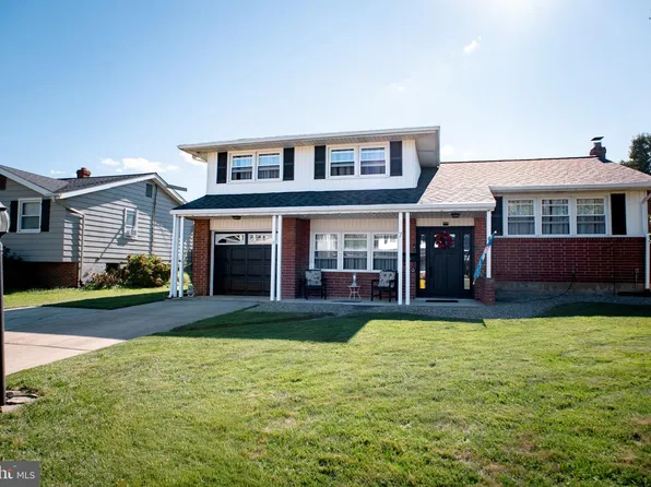 7 Rockrose Dr, Newark, DE 19711