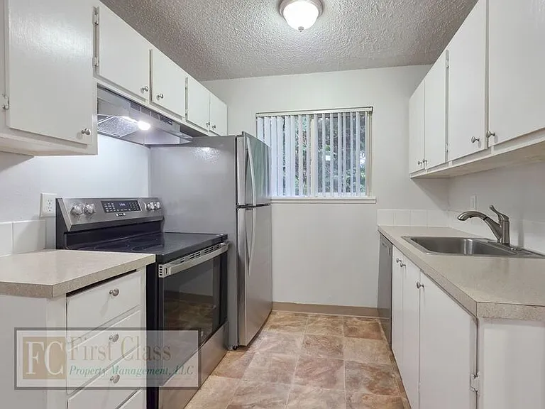 3309 SE 13th Ave #1 — Photo 5