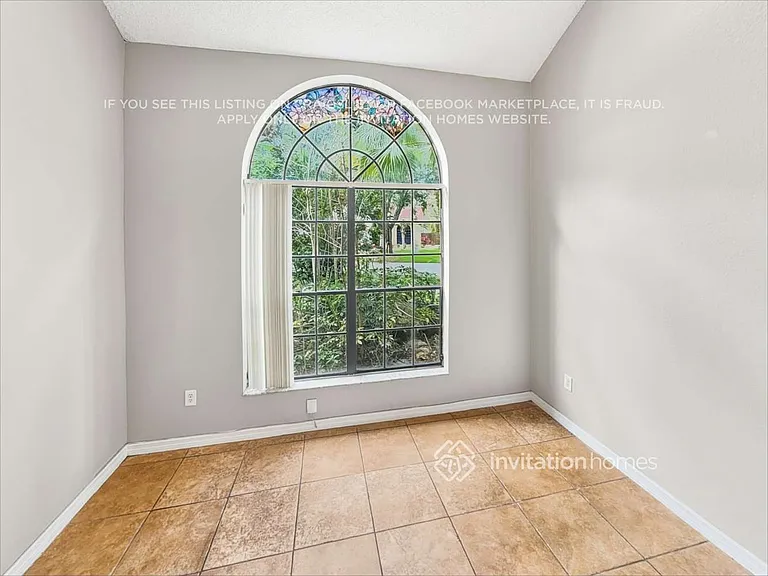 11585 Gorham Dr — Photo 20