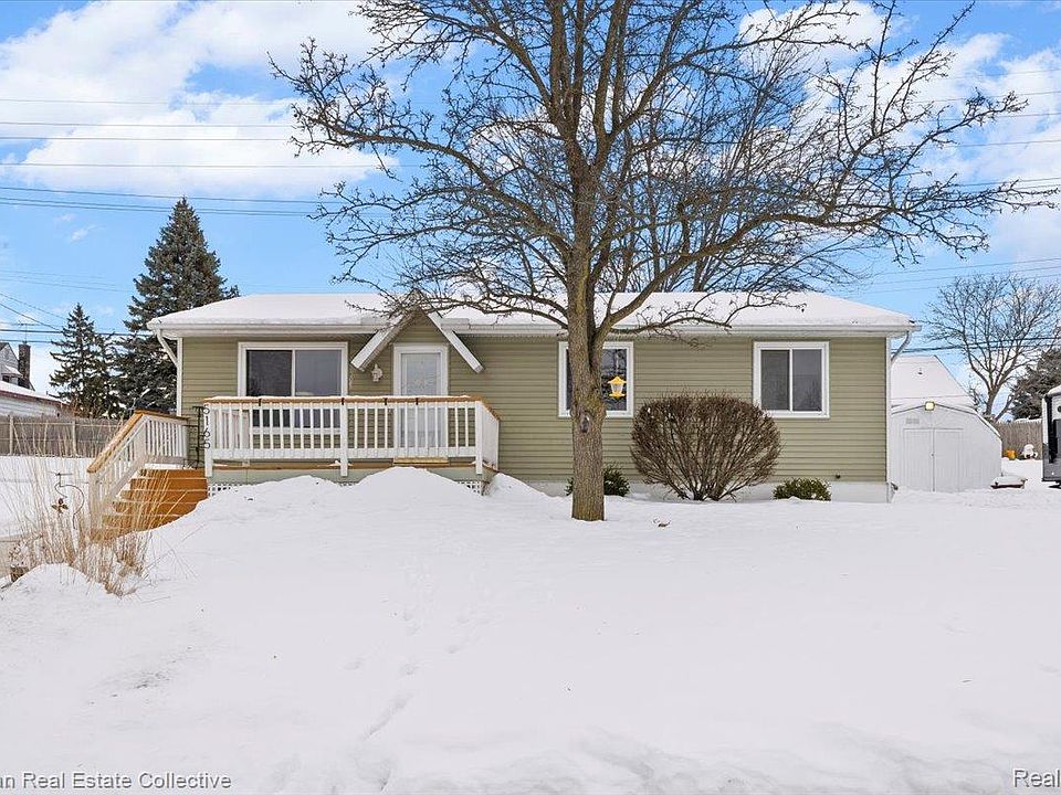 1st image of 5165 Eagle Lake Dr