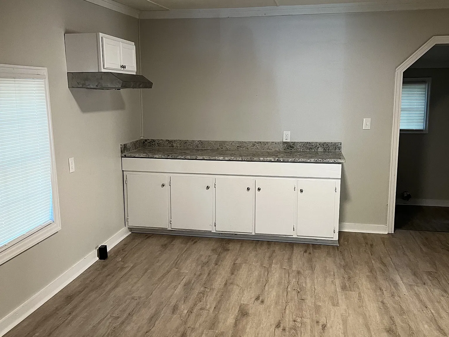 199 Dix Street - 1 — Photo 4