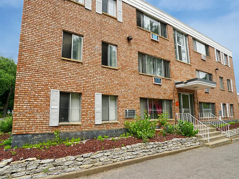 Brewster Place — Photo 26