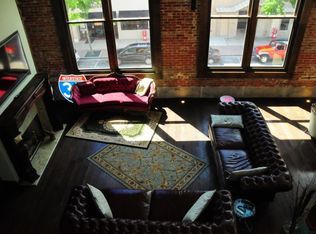 613 Austin Ave, Waco, TX 76701