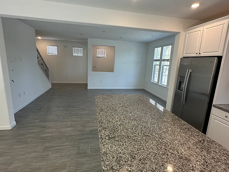 1652 Matmor Rd — Photo 14