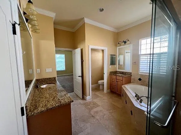 8913 SW 74th Ave — Photo 13
