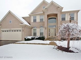 18114 W Meander Dr, Grayslake, IL 60030