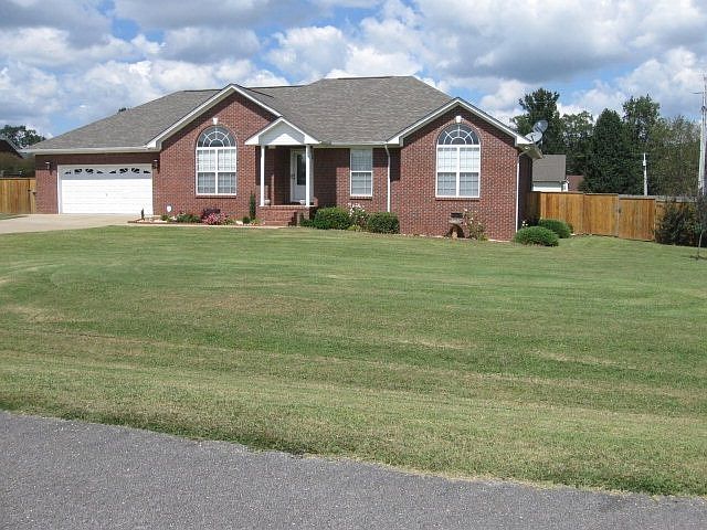 1st image of 115 N Blue Heron Dr