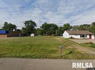3312 Court St, Pekin, IL