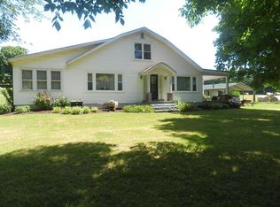 426 Salt Lick Creek Rd, Pleasant Shade, TN 37145