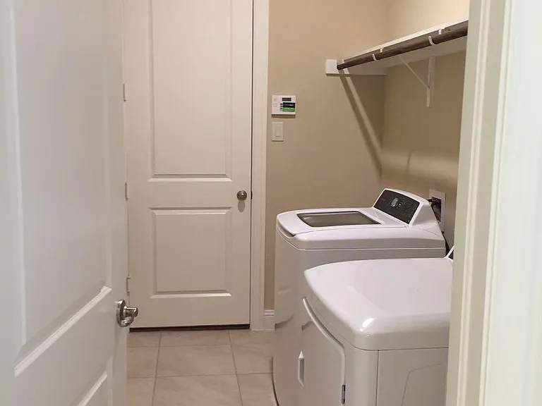 655 Kimblewick Dr — Photo 7