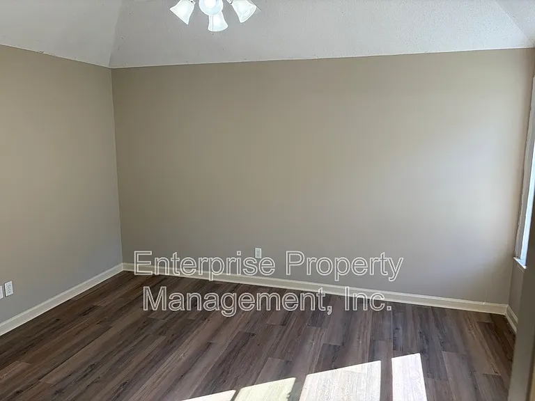 2731 Java Dr — Photo 10