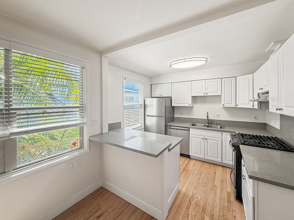 1st image of 1216 N Crescent Heights Blvd APT 18