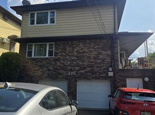220 E Palisades Blvd FL 2, Palisades Park, NJ 07650