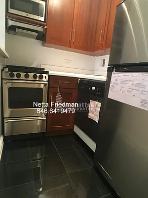 Rented by Manhattan Connection | media 21