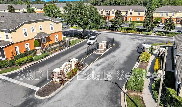 4219 Winding Vine Dr — Photo 48