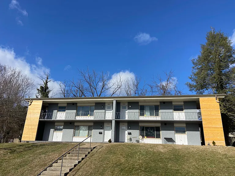 324 Greenway Dr #324 — Photo 6